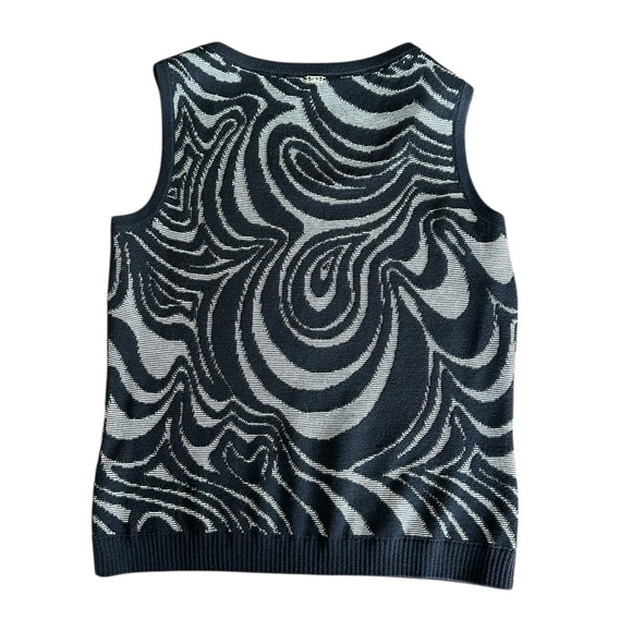 ST. JOHN SPORT Swirl Pattern Scoop Neck Sleeveless Top‎ Knit Tank Size Small - Picture 2 of 8